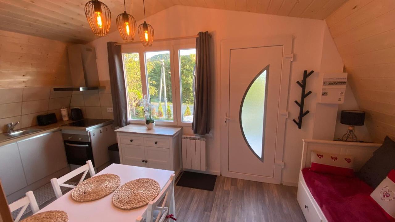 Au-Doux-Altic Chalet Romantique Avec Jacuzzi Et Sauna Metabief Exterior photo