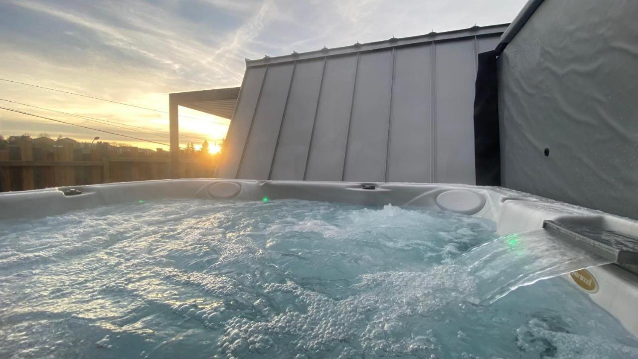 Au-Doux-Altic Chalet Romantique Avec Jacuzzi Et Sauna Metabief Exterior photo