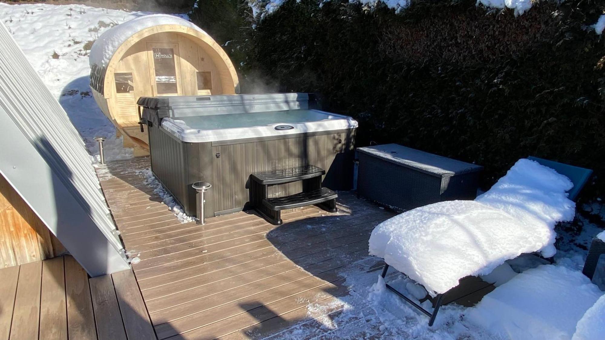 Au-Doux-Altic Chalet Romantique Avec Jacuzzi Et Sauna Metabief Exterior photo